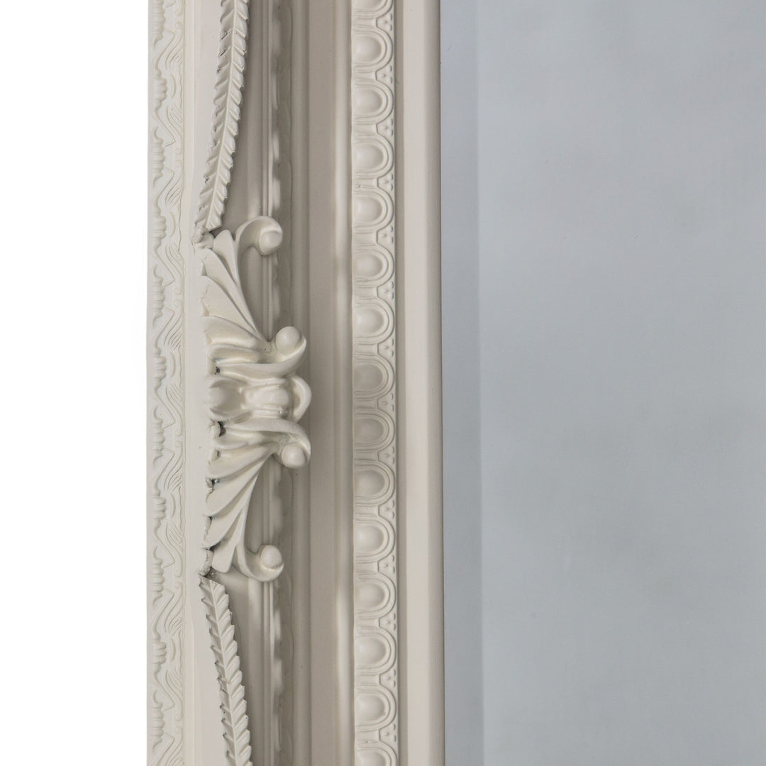 Carved Louis Mirror - TheArtistsQuarter