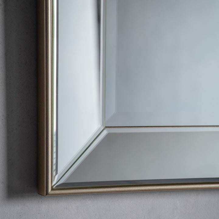 Baskin Mirror