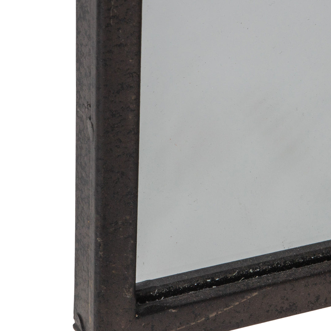 Rockford Mirror - TheArtistsQuarter
