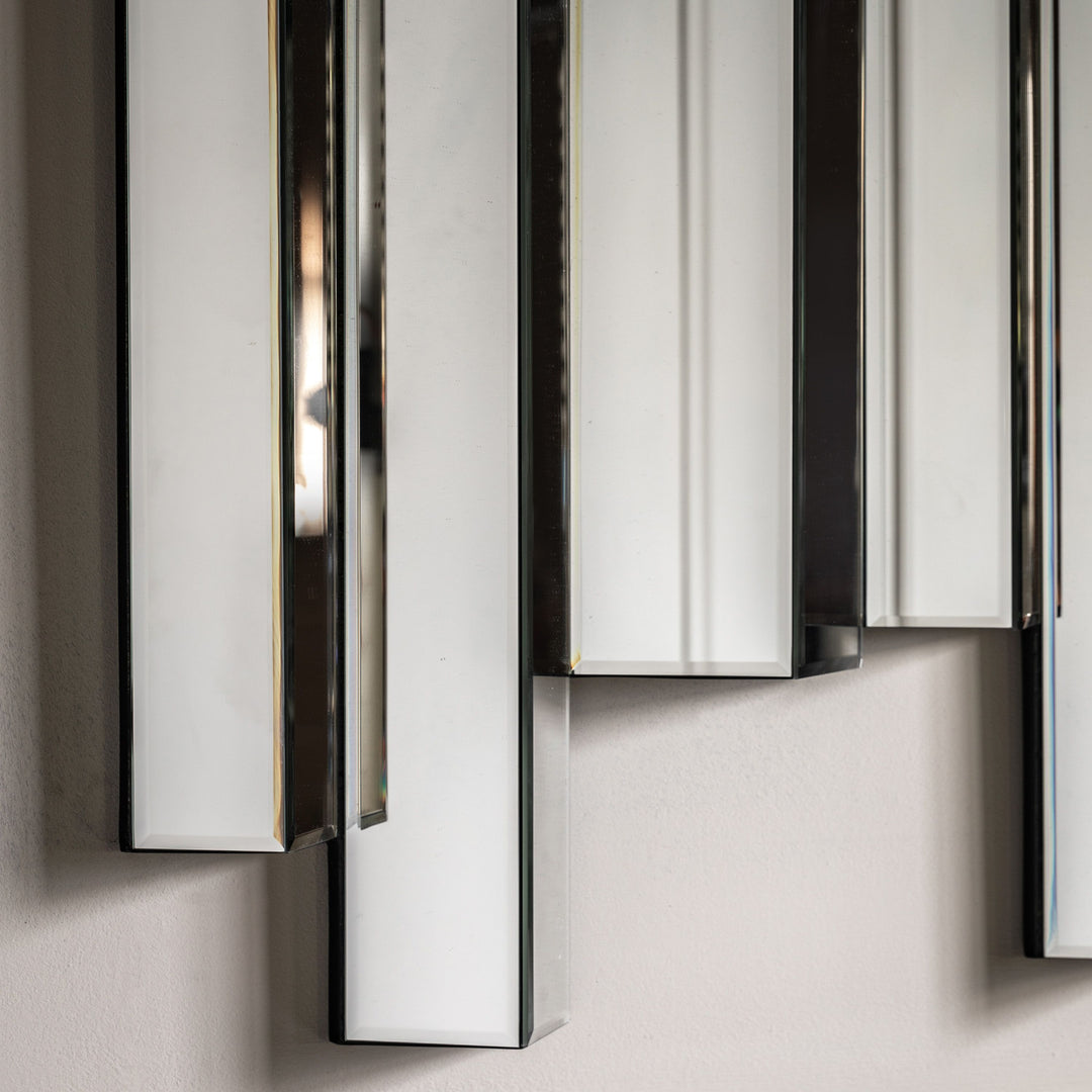 Almada Mirror