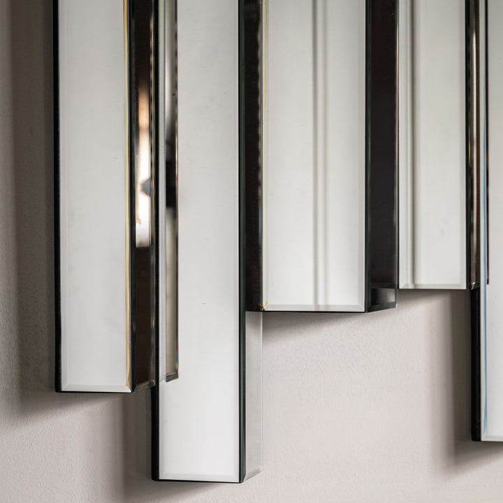 Almada Mirror