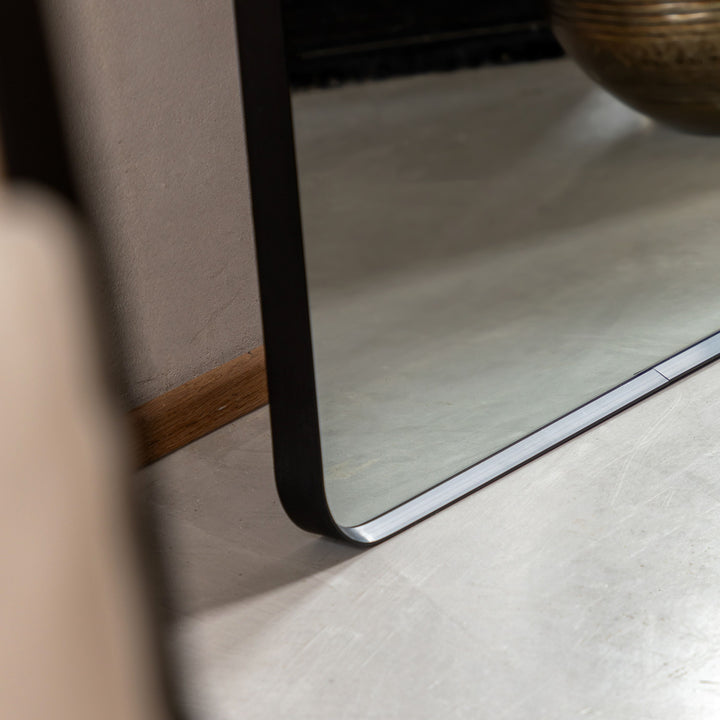 Holworth Leaner Mirror
