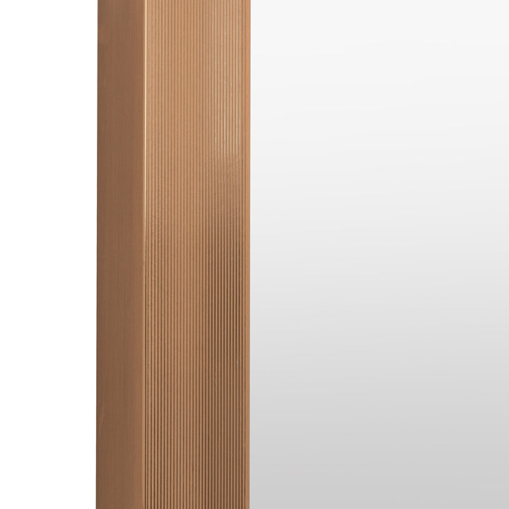 Wallace Leaner Mirror