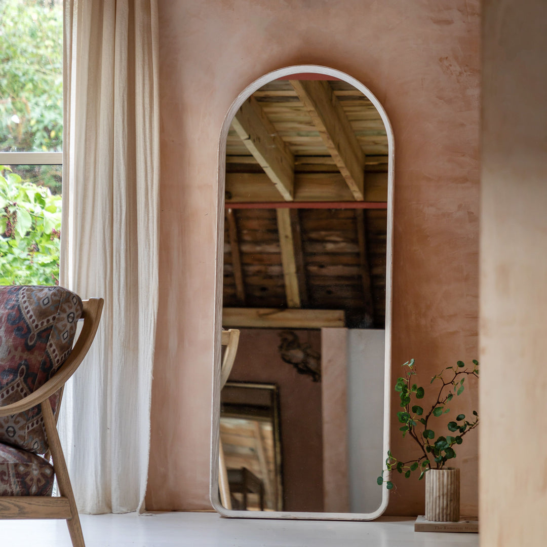 Helsinki Arch Leaner Mirror