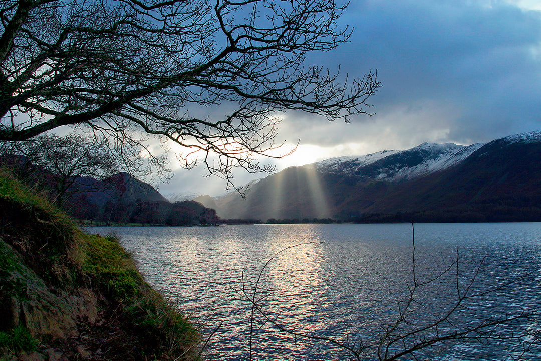 Evening Light On Derwentwater By Martin Lawrence - TheArtistsQuarter