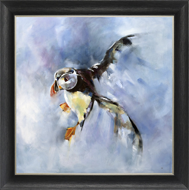 Puffin Landing By Julie Brunn - TheArtistsQuarter