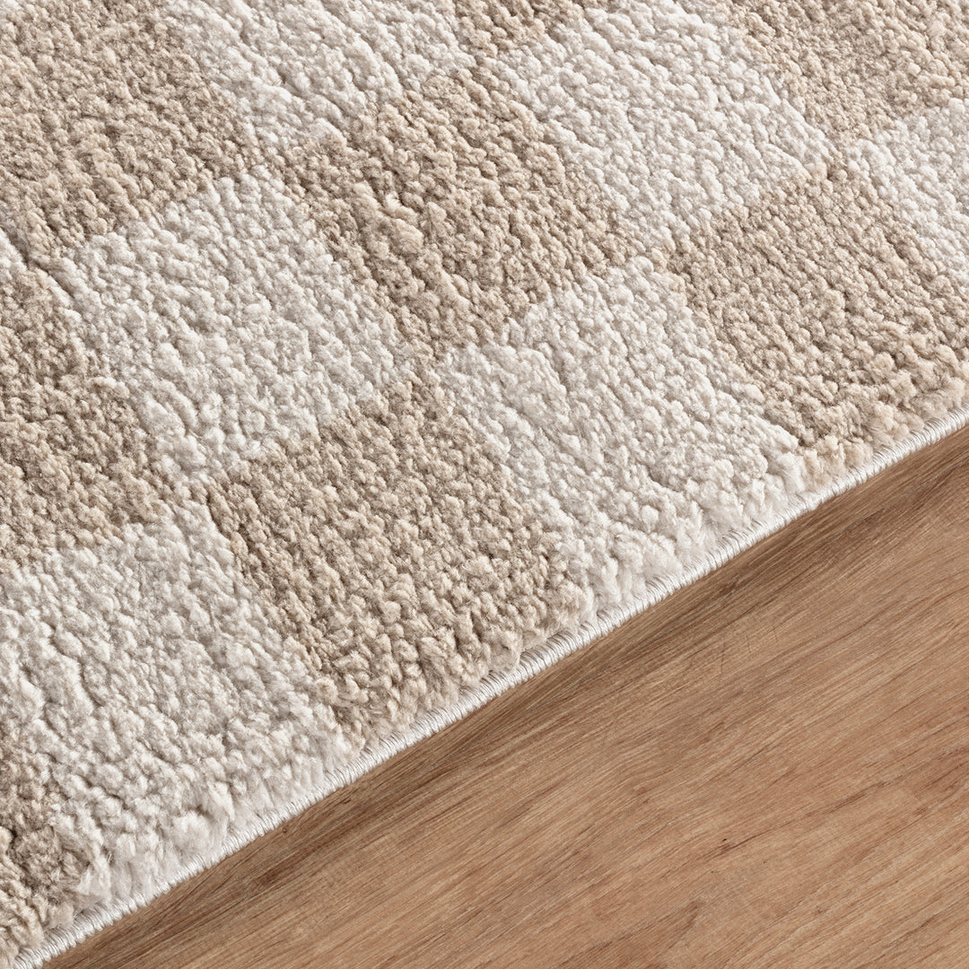 Fossay Washable Checkered Shaggy Rug Beige - TheArtistsQuarter