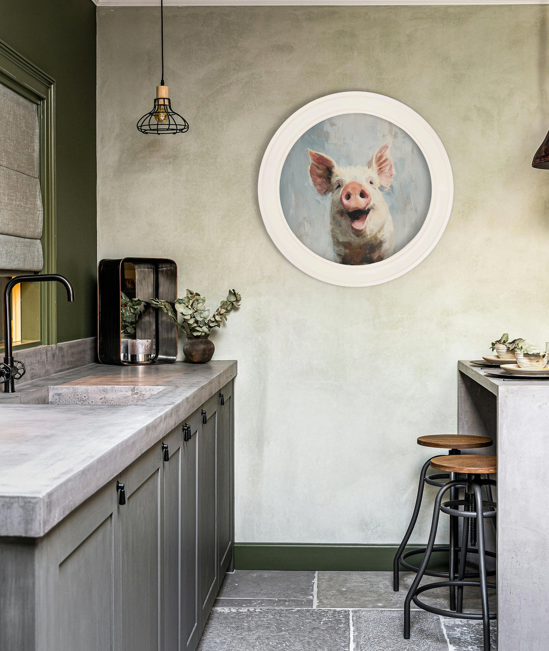 The Giggly Pig - Oxford Strong White Round Frame