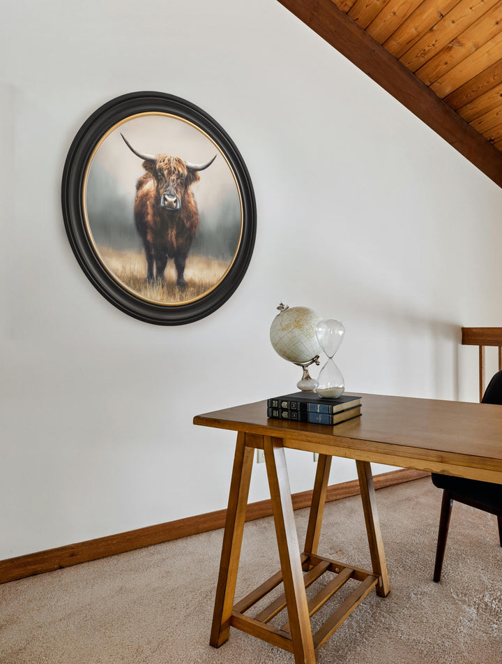 Highland Cow - Oxford Round Frame