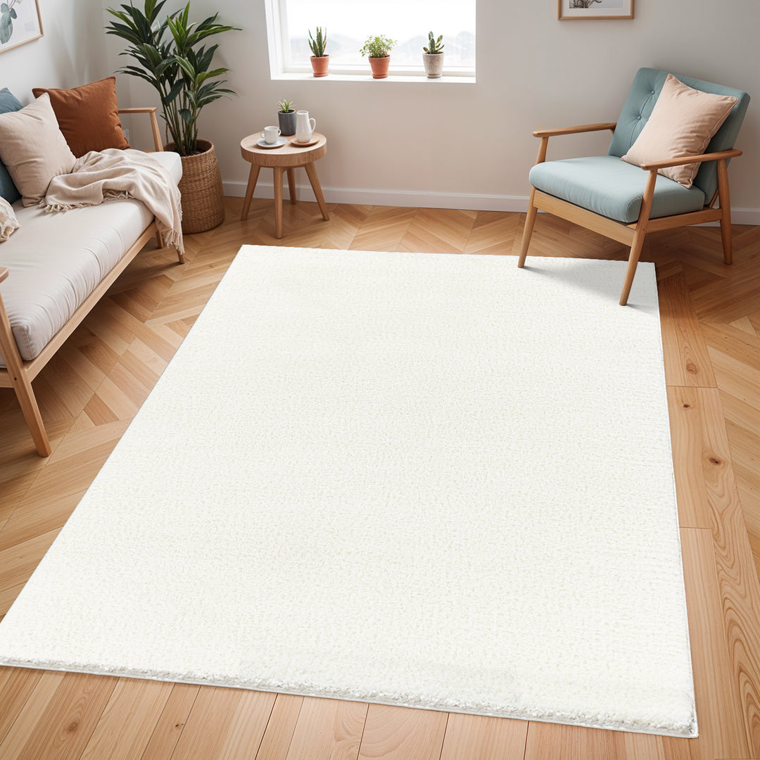 Cloudy Shaggy Rug White - TheArtistsQuarter