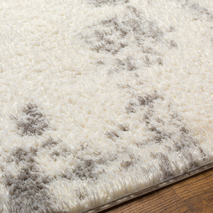 Cloudy Shaggy Rug Ivory & Offwhite - TheArtistsQuarter