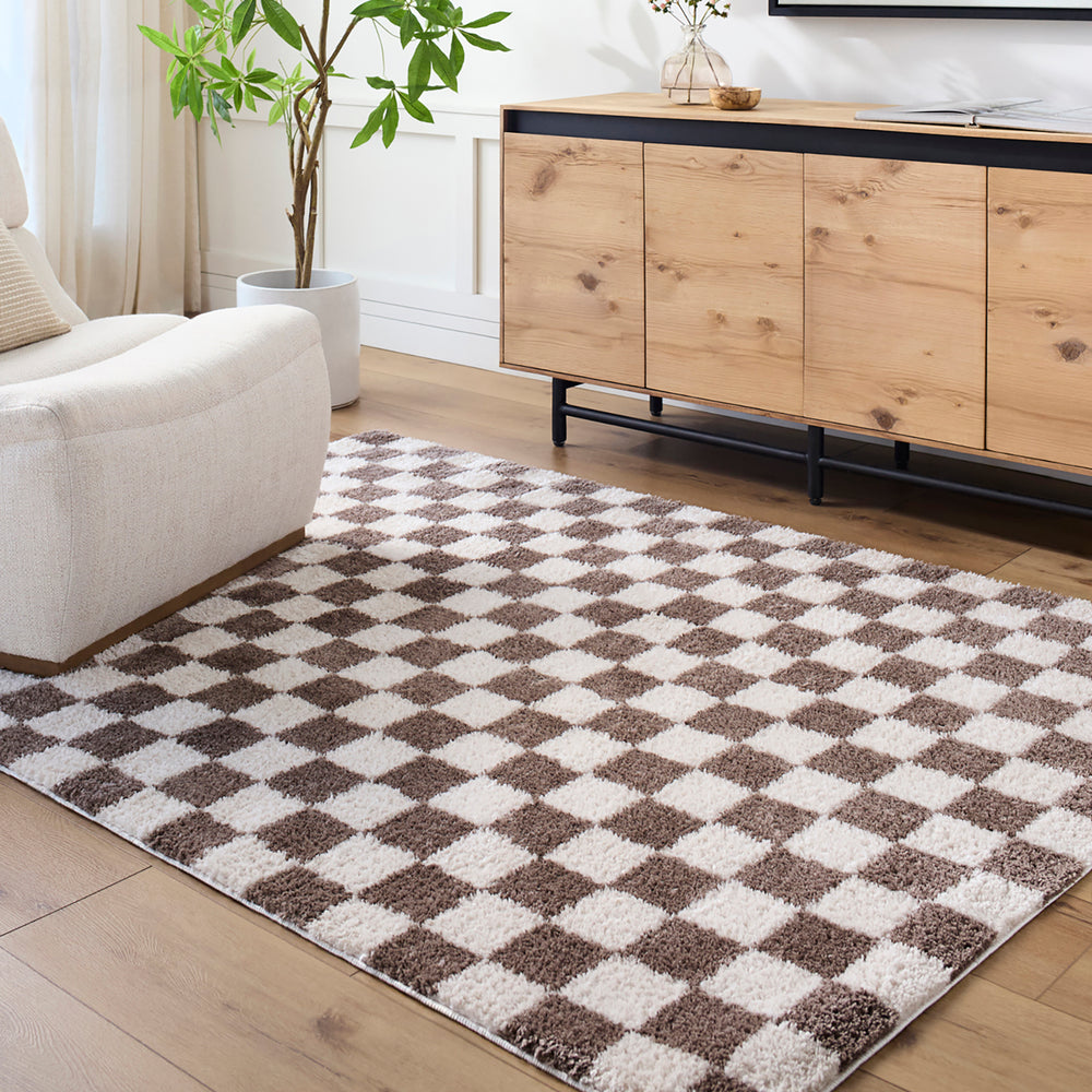 Fossay Washable Checkered Shaggy Rug Brown - TheArtistsQuarter