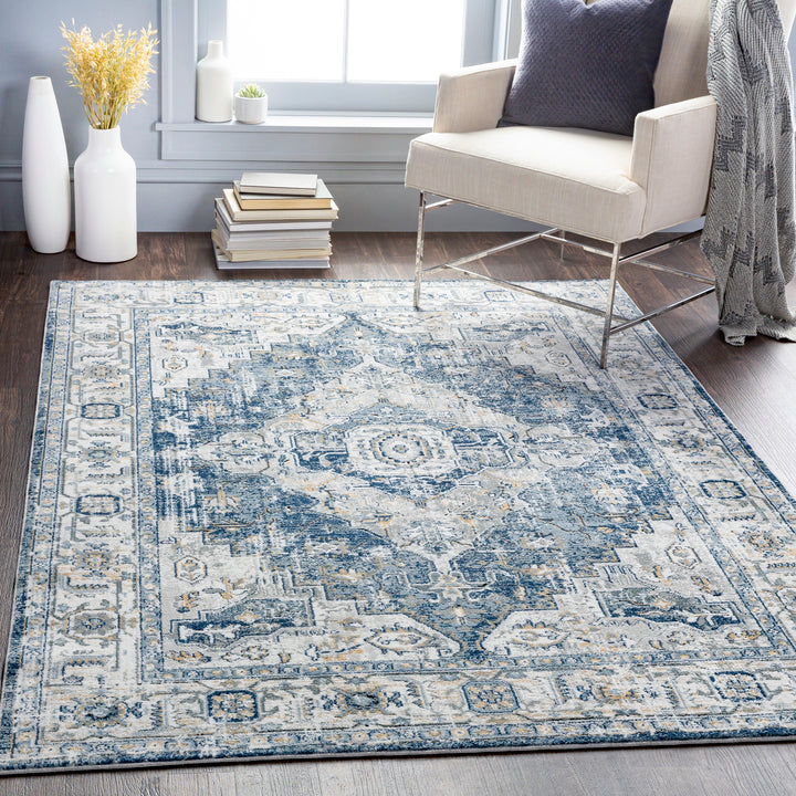 Jolie Traditional Rug Black - TheArtistsQuarter
