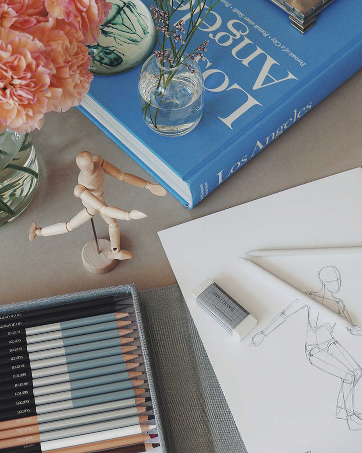 Sketch Box - Emerging Artist - TheArtistsQuarter