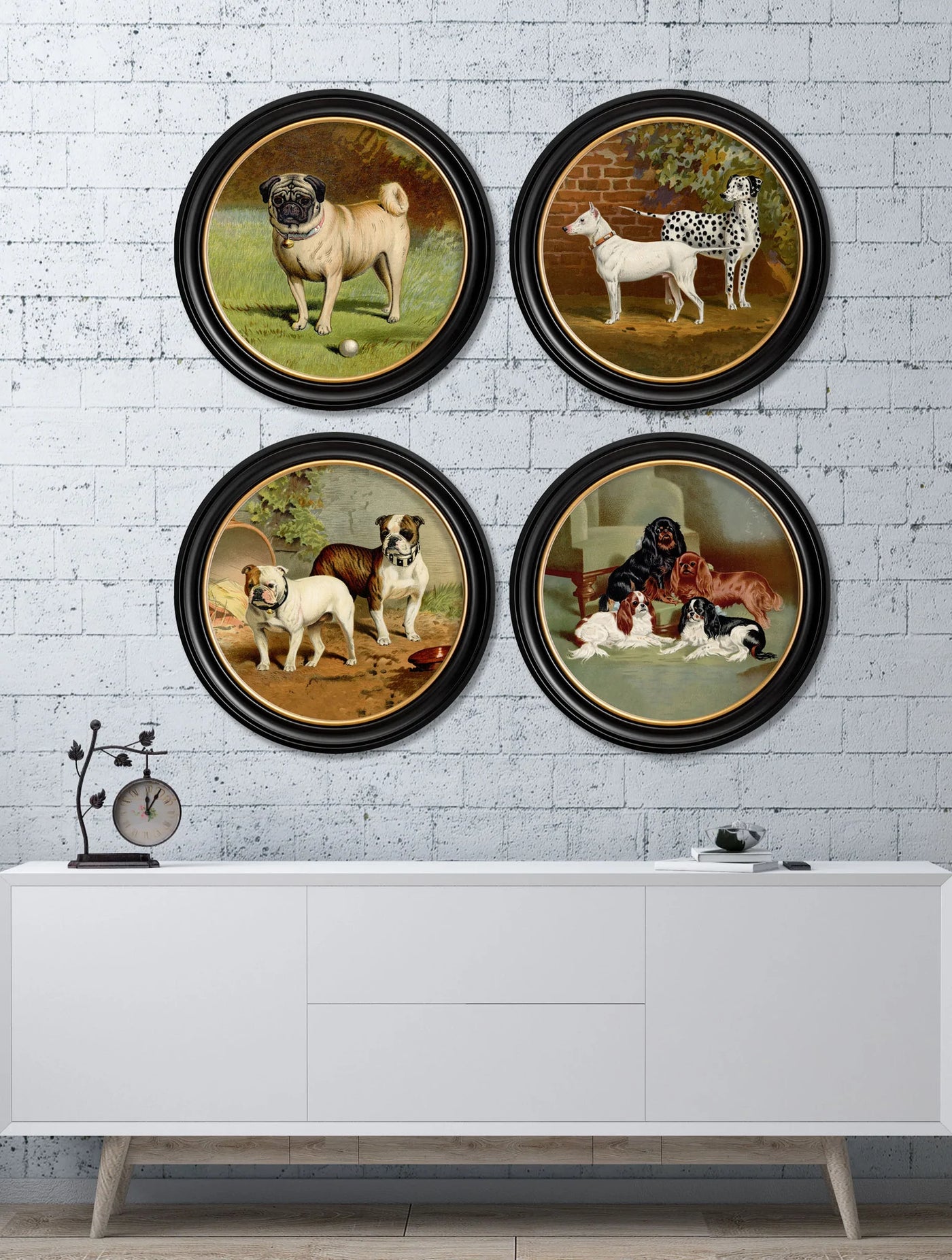 C.1881 DOGS - ROUND FRAME - TheArtistsQuarter